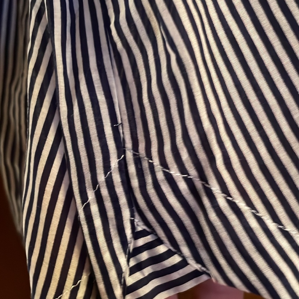 J.Crew blouse - Picture 2 of 7